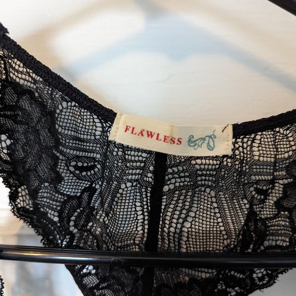 Mendocino Black Lace Bralette - Picture 2 of 3